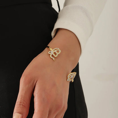 Diamond Ik Onkar & Khanda Cuff